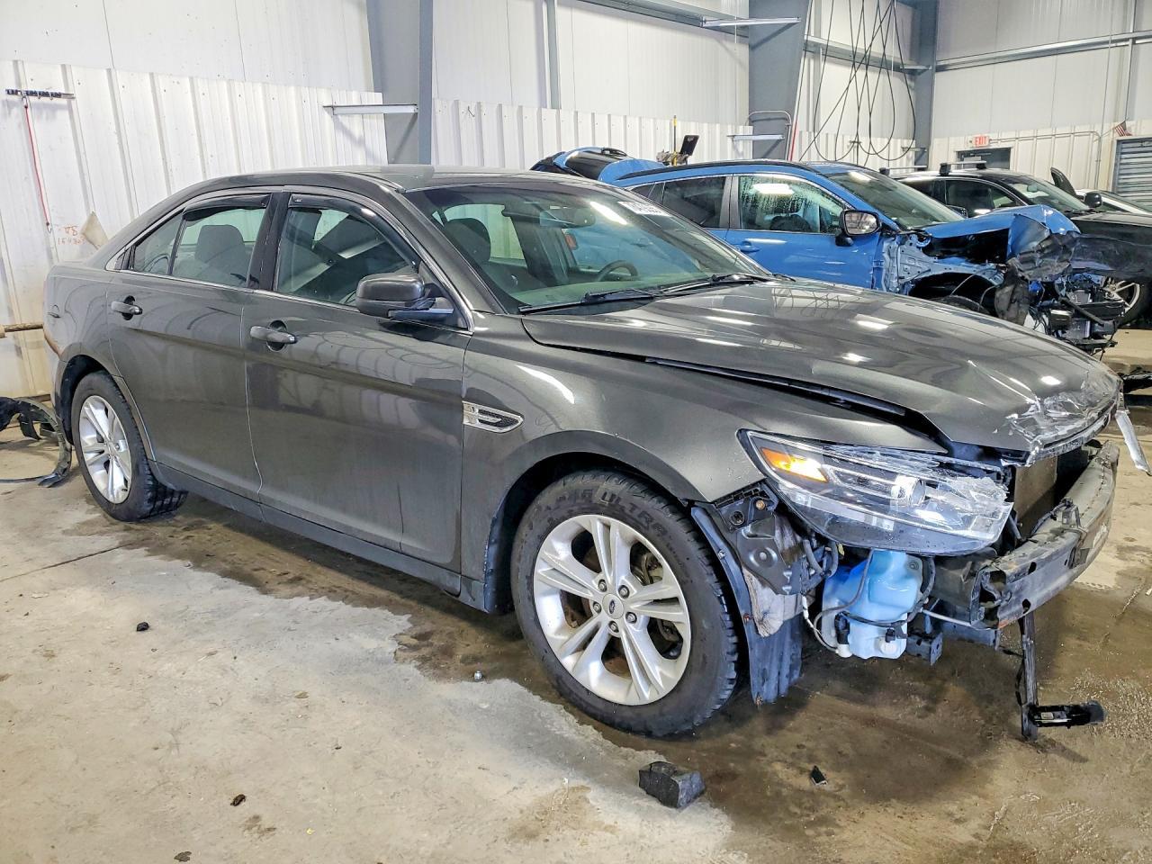2016 Ford Taurus sel