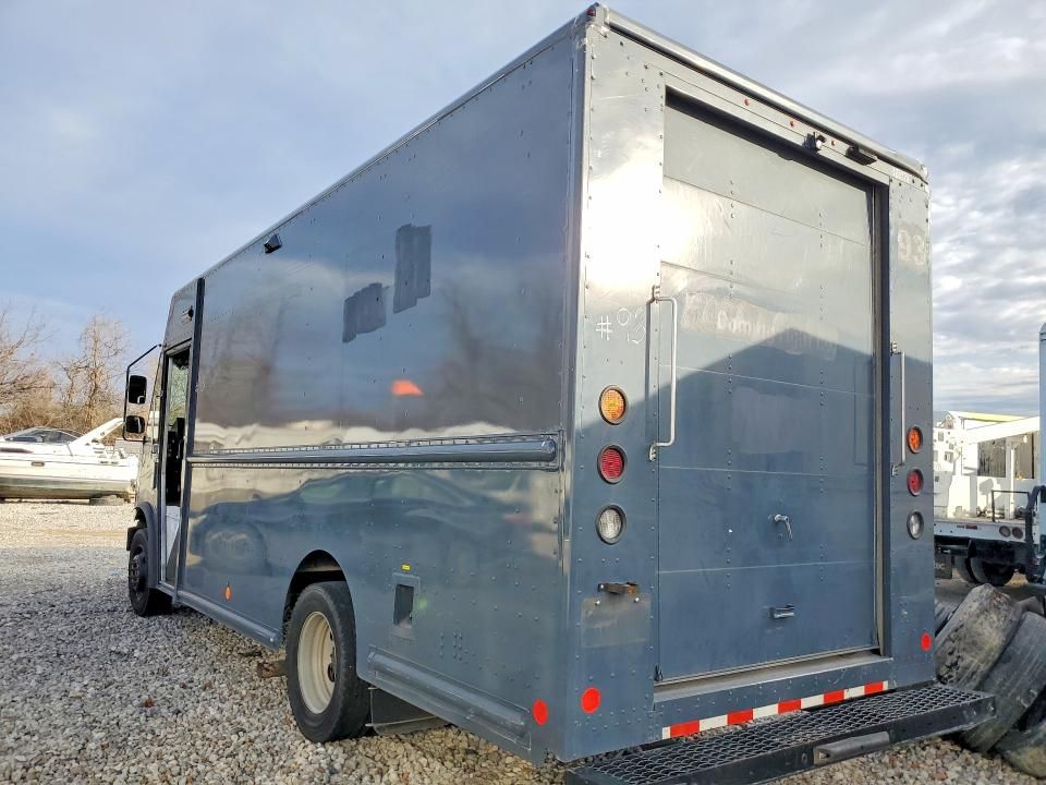 2020 Ford Commercial Chassis Delivery Truck