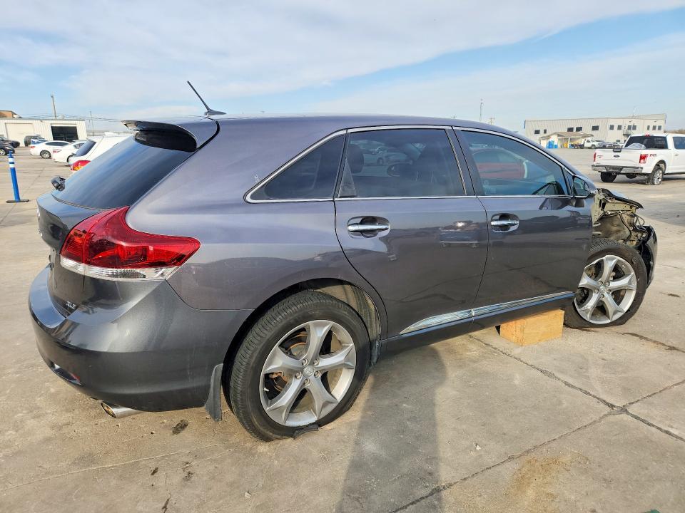 2013 Toyota Venza le