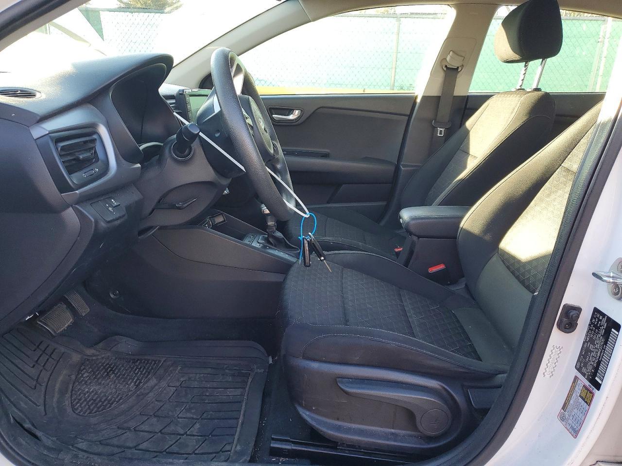 2019 KIA Rio s