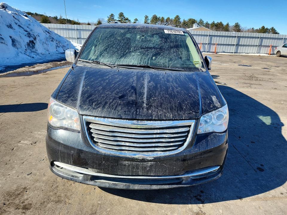 2013 Chrysler Town & Country Limited