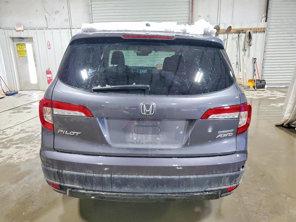 2021 Honda Pilot se