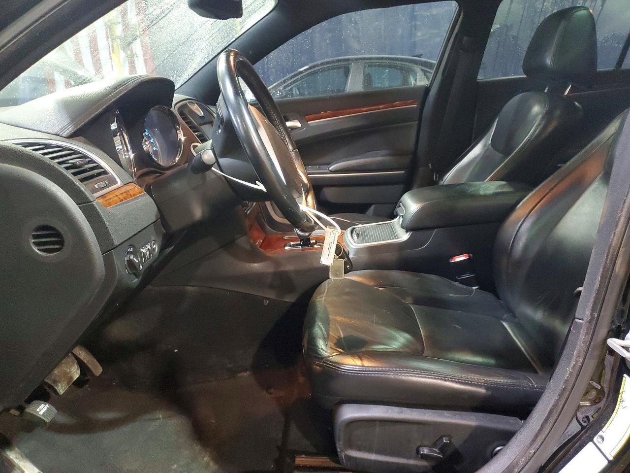 2013 Chrysler 300