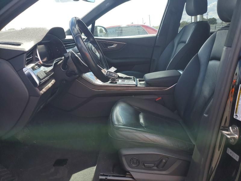 2020 Audi Q7 Premium Plus