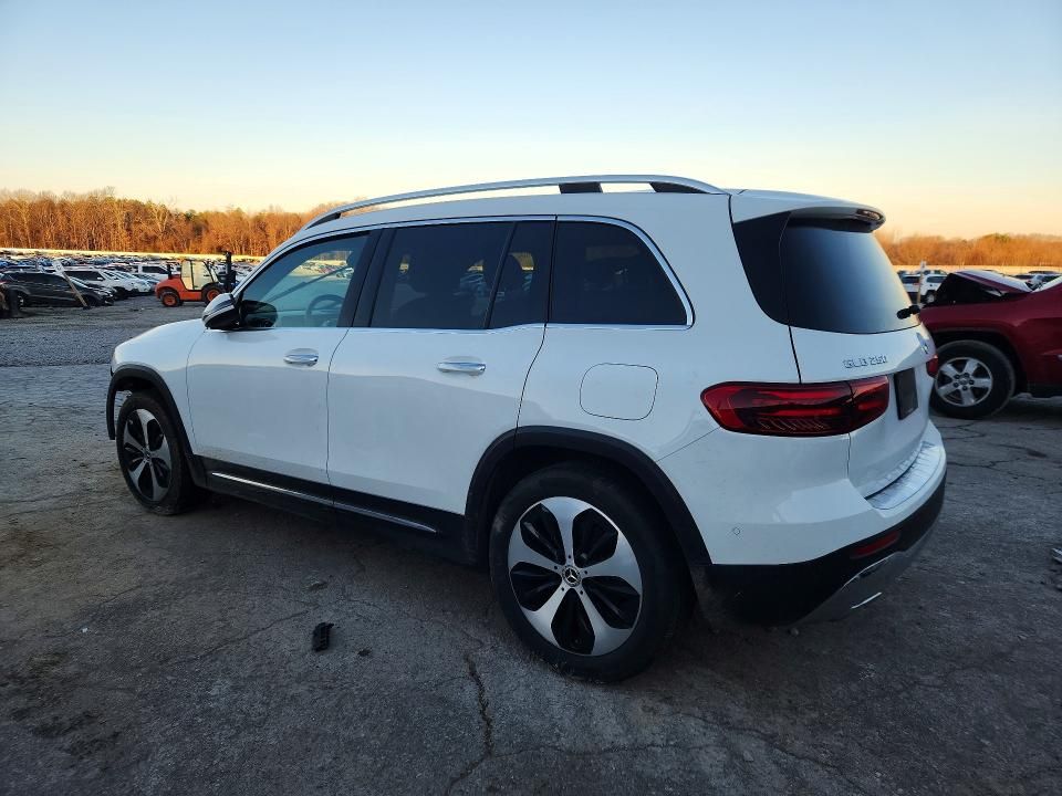 2025 Mercedes-Benz Glb 250