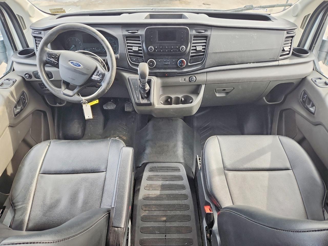 2022 Ford Transit T-250