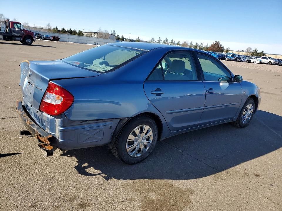 2004 Toyota Camry le