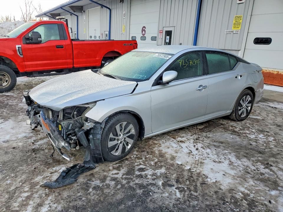 2019 Nissan Altima s