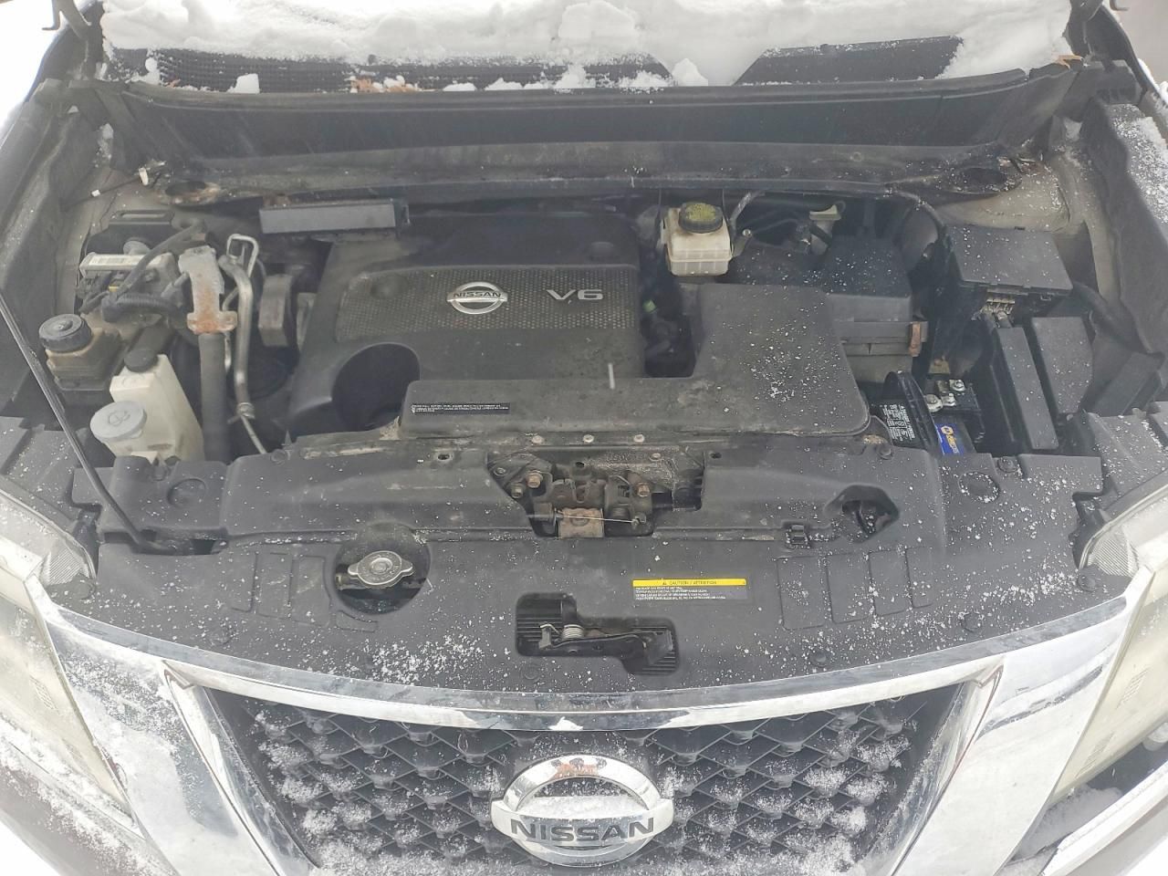 2014 Nissan Pathfinder s