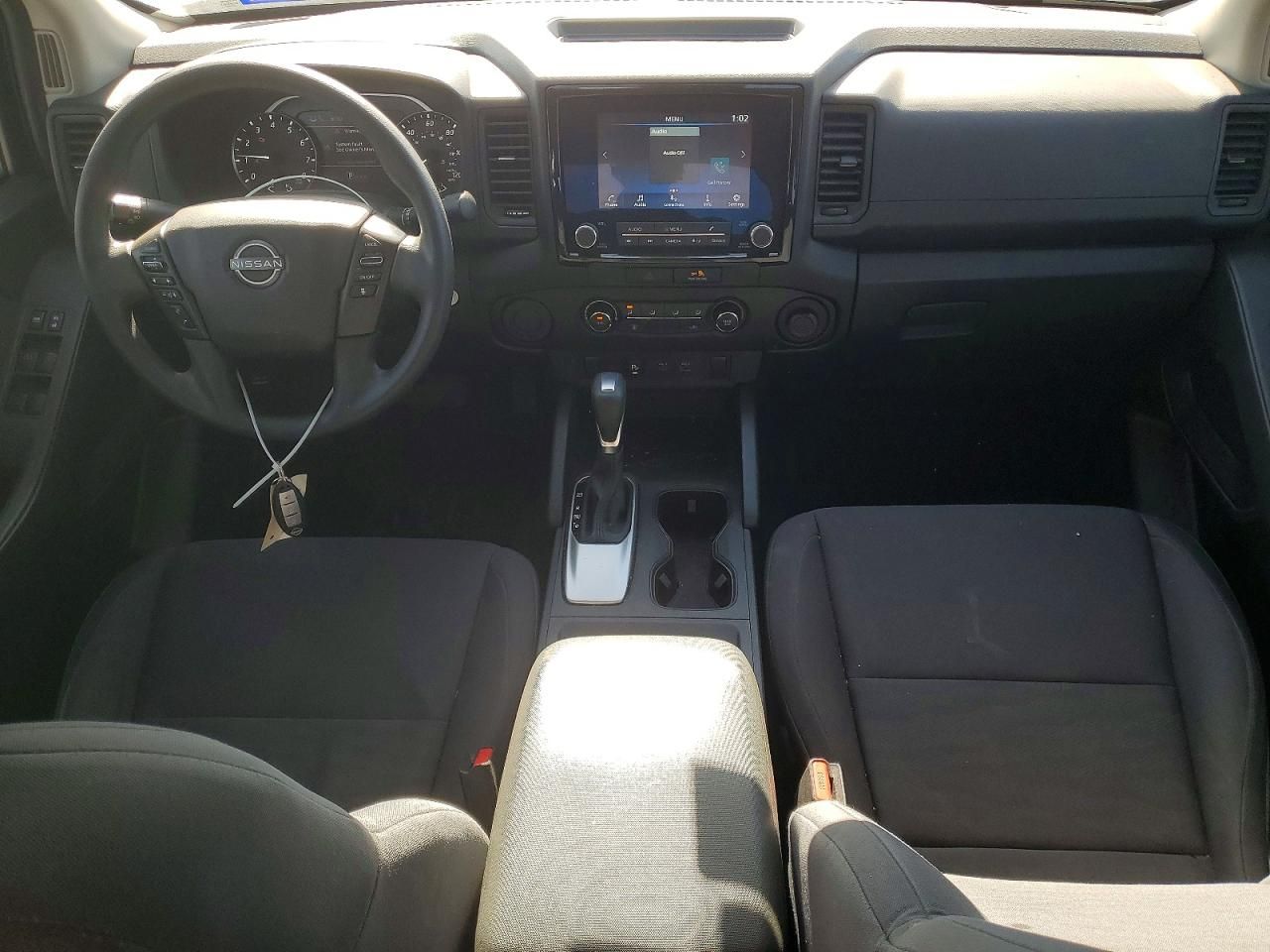 2022 Nissan Frontier s