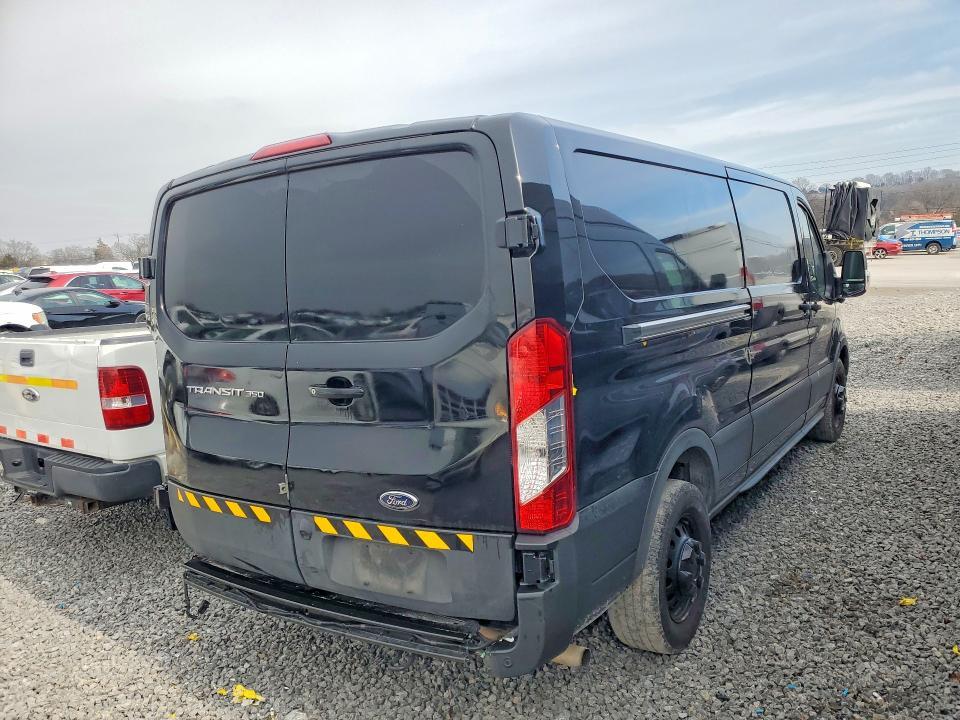 2022 Ford Transit 350 Utility / Service Van