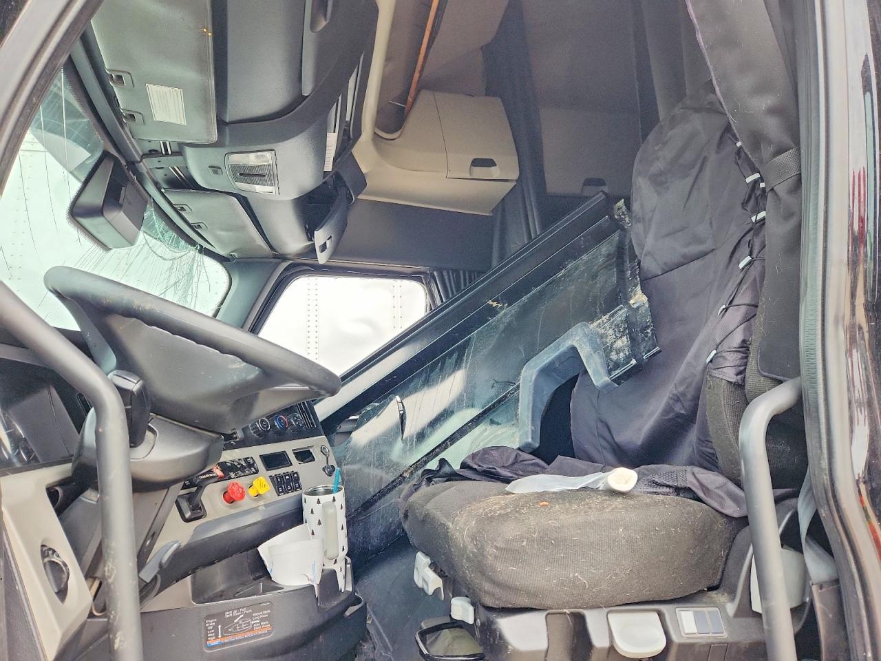 2022 Freigliner 2022 Freightliner Cascadia Semi Truck