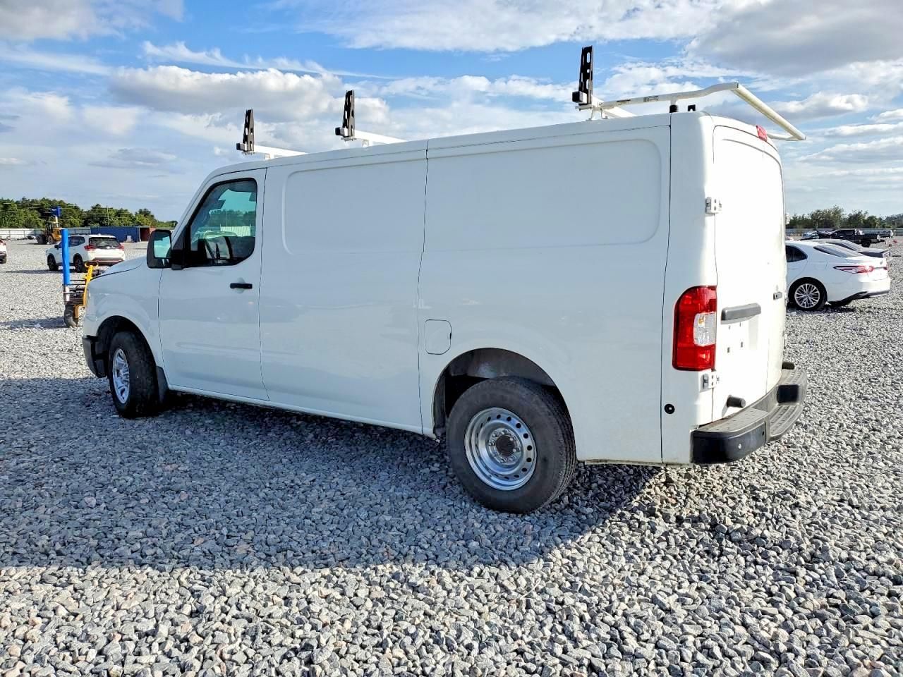2021 Nissan Nv 1500 s