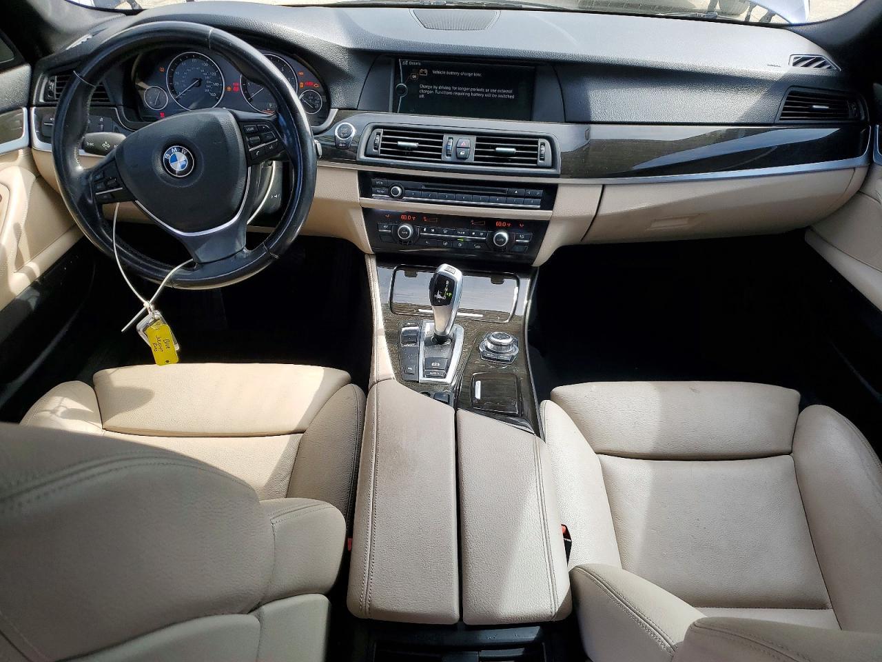 2012 BMW 528 i