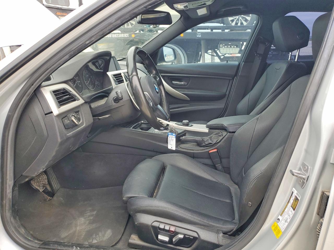 2016 BMW 320 i