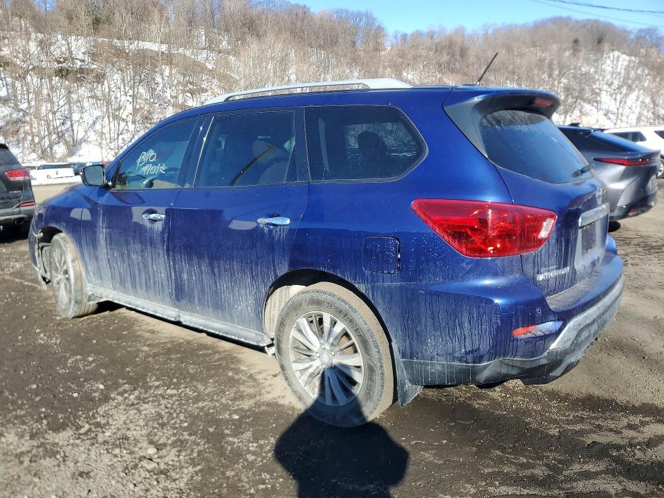 2018 Nissan Pathfinder s