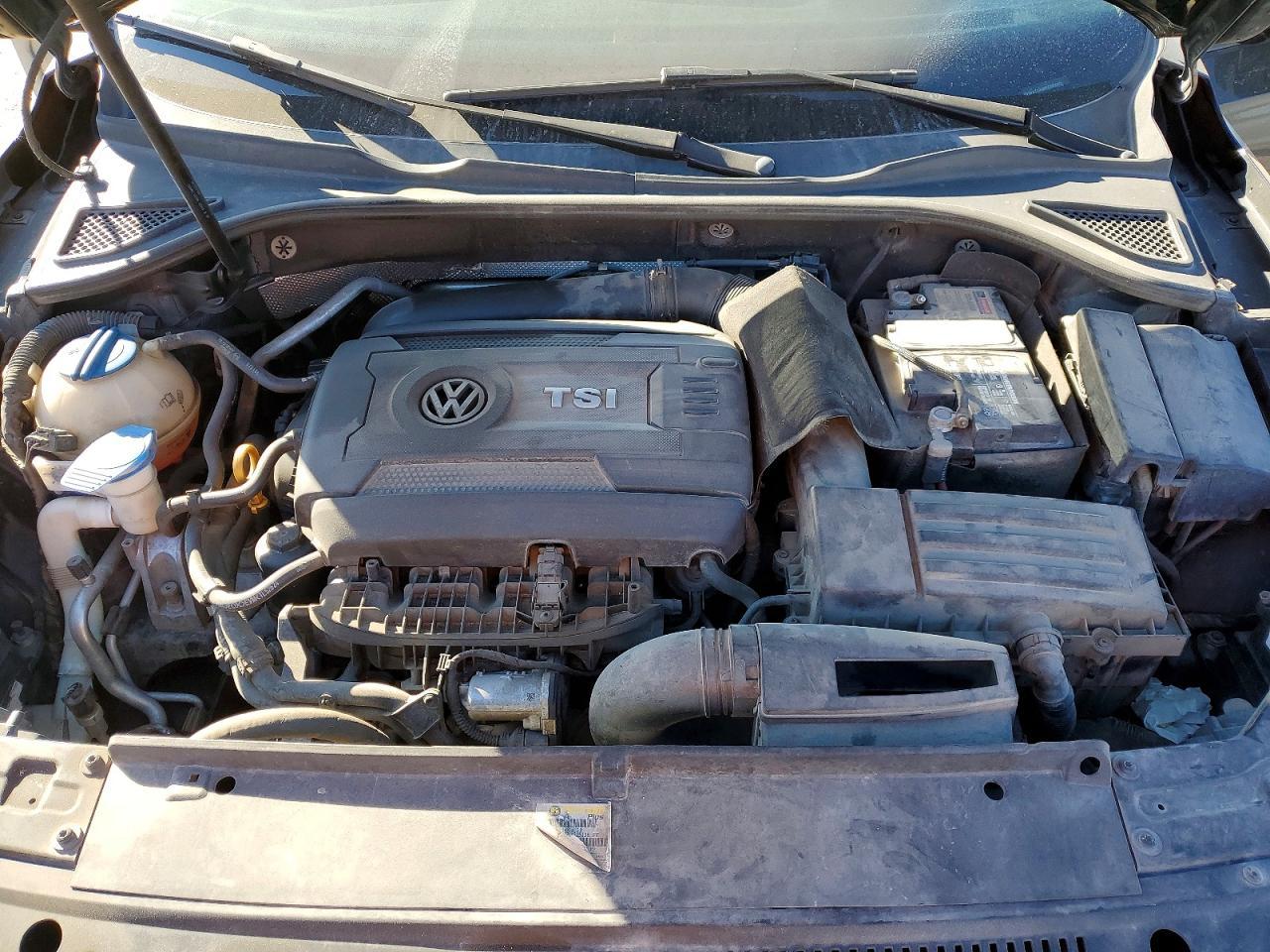 2015 Volkswagen Passat s