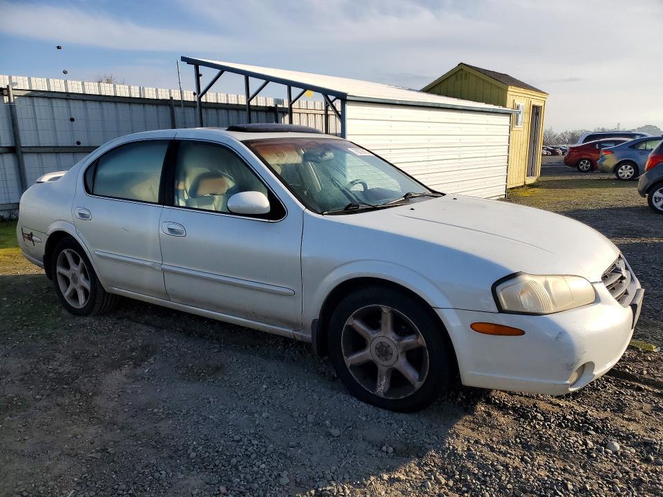 2001 Niss Maxima gxe