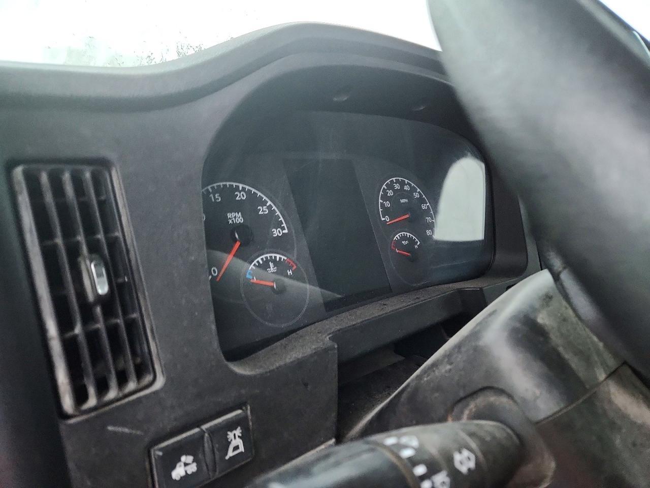 2023 Peterbilt 548 ROLL-OFF Container Truck