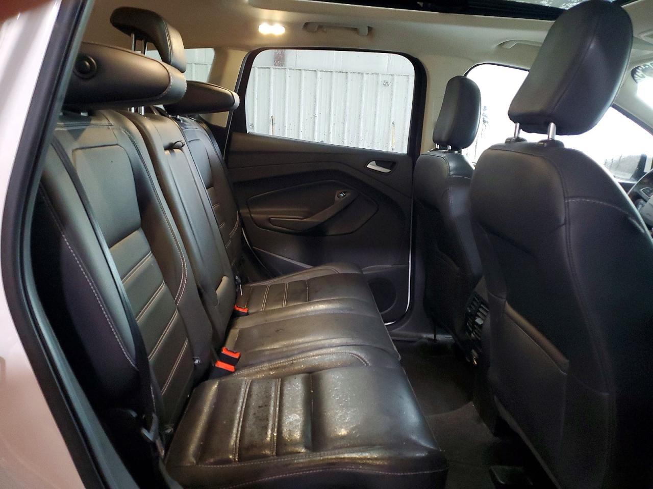 2019 Ford Escape sel