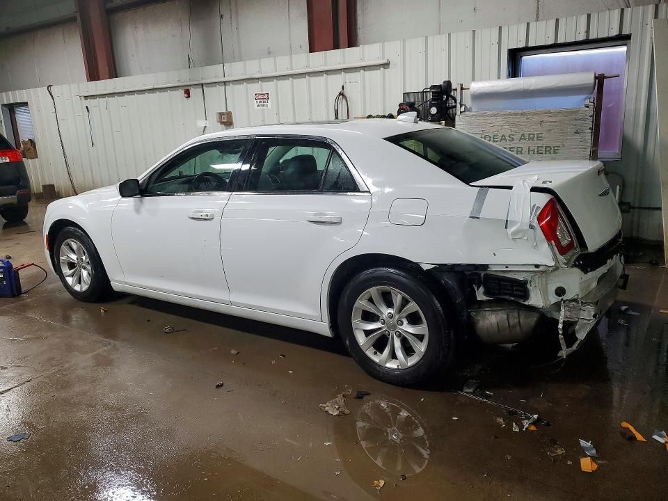 2015 Chrysler 300 Limited