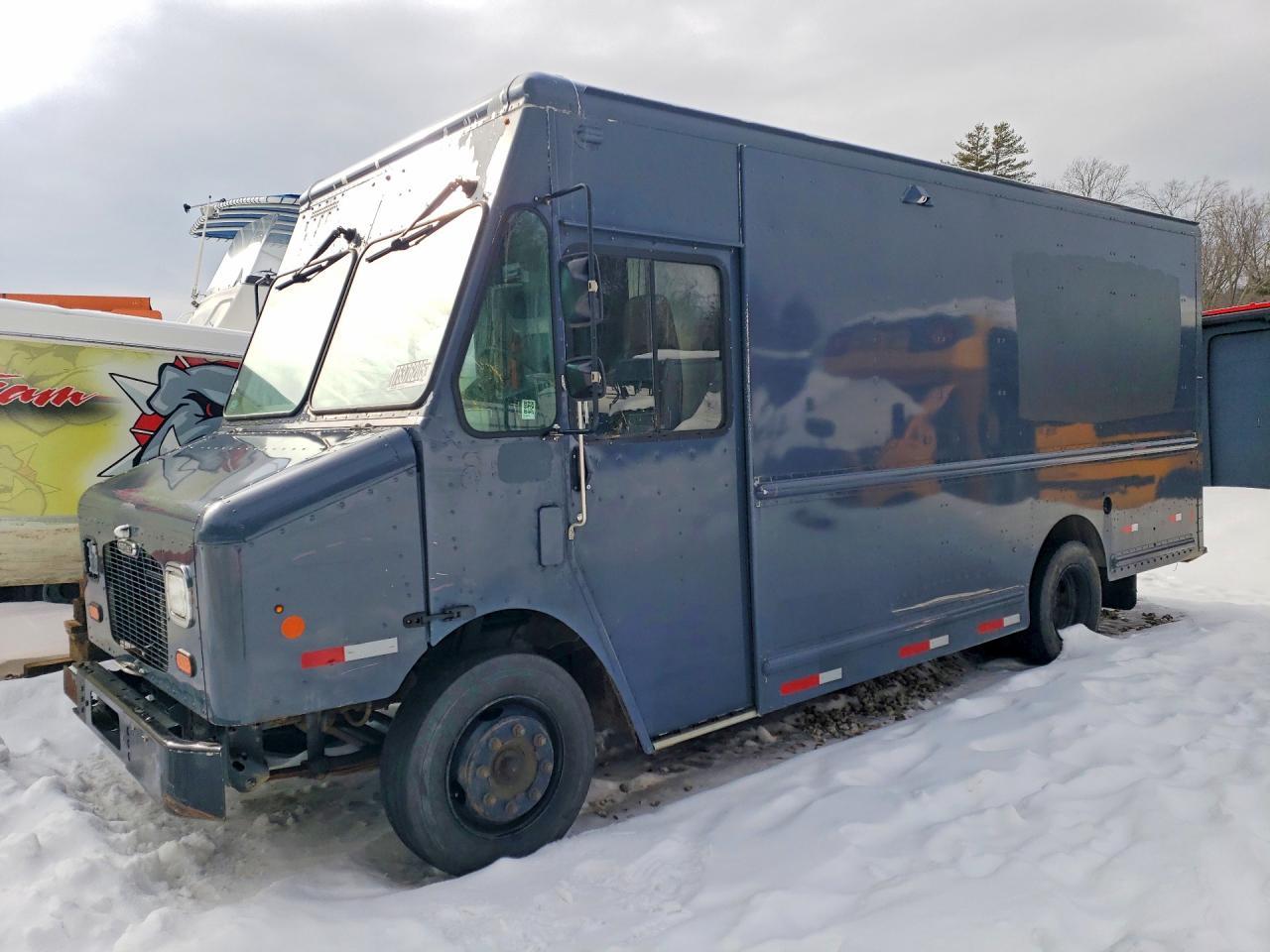 2020 Freightliner MT45G Delivery Truck