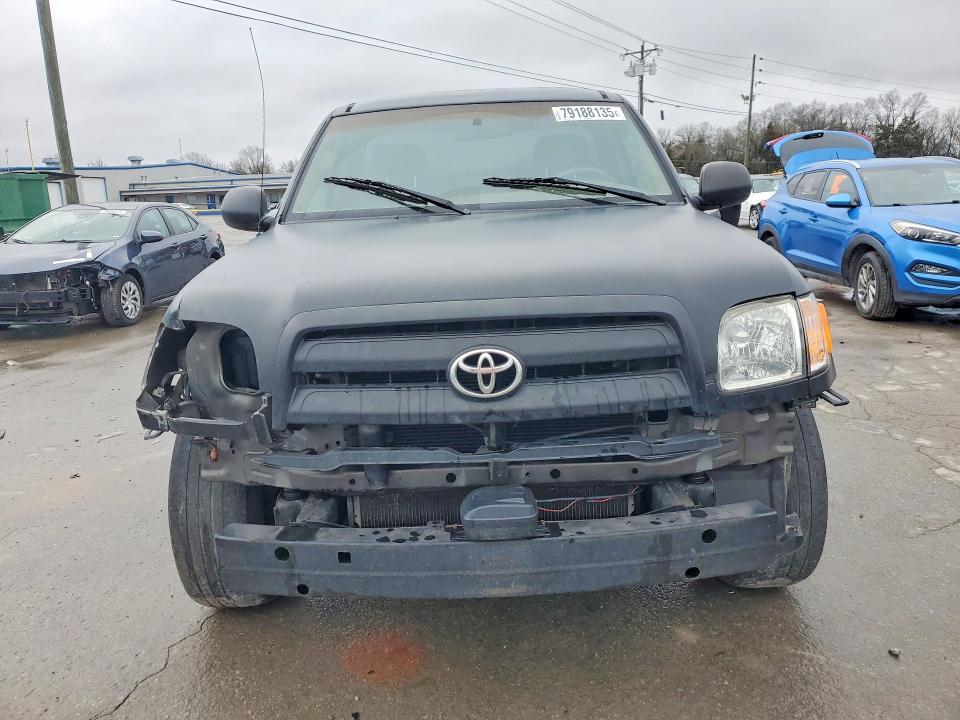 2004 Toyota Tundra Base