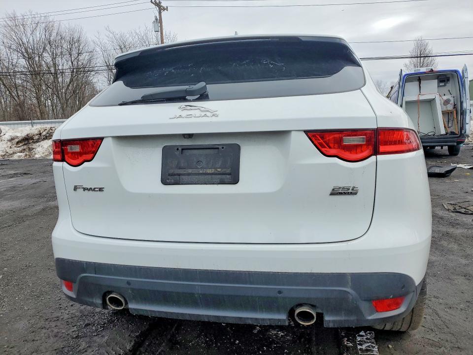 2019 Jaguar F-pace Premium