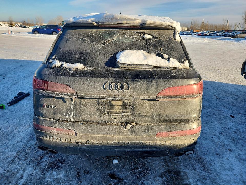 2023 Audi SQ7 Premium Plus