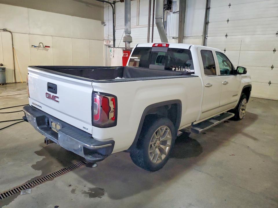 2018 GMC Sierra K1500 slt