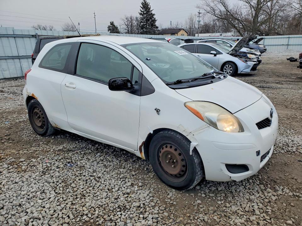 2009 Toyota Yaris Base