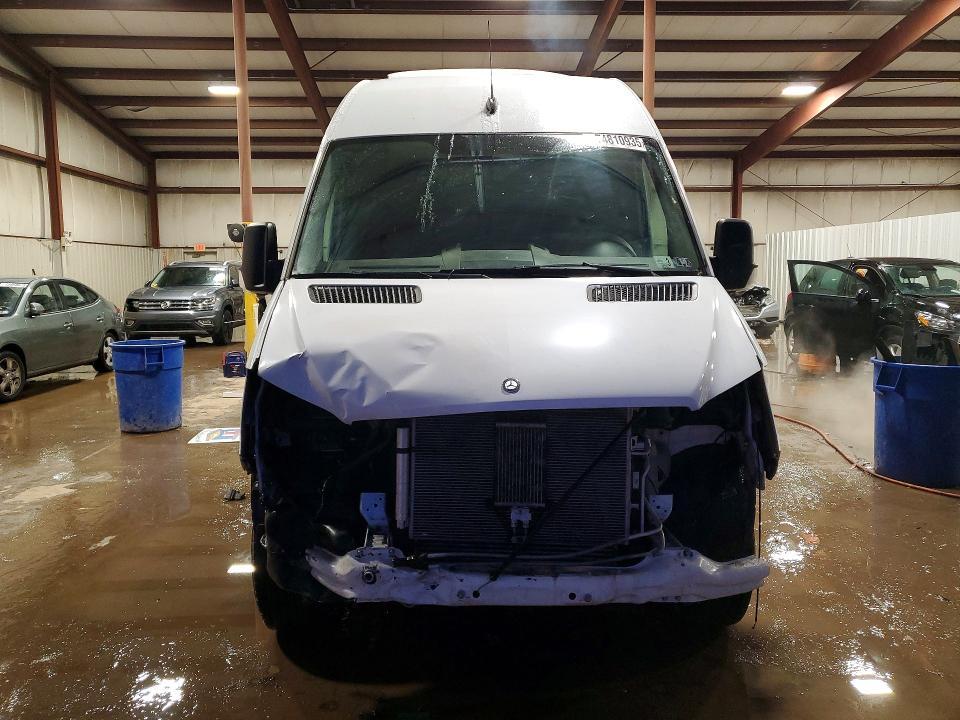 2015 Benzhou Sprinter Cargo 2500