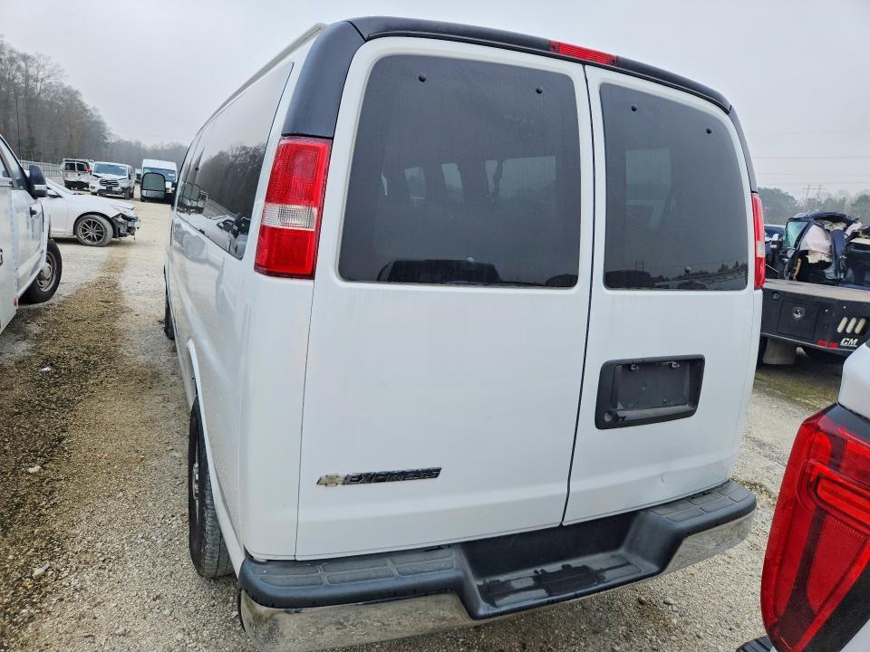 2019 Chevrolet Express G3500 LT