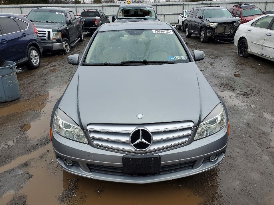 2011 Mercedes-Benz C300