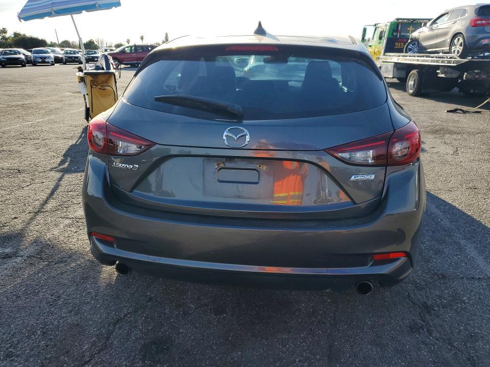 2017 Mazda 3 Grand Touring