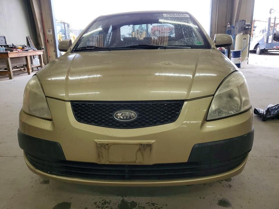 2009 KIA Rio Base