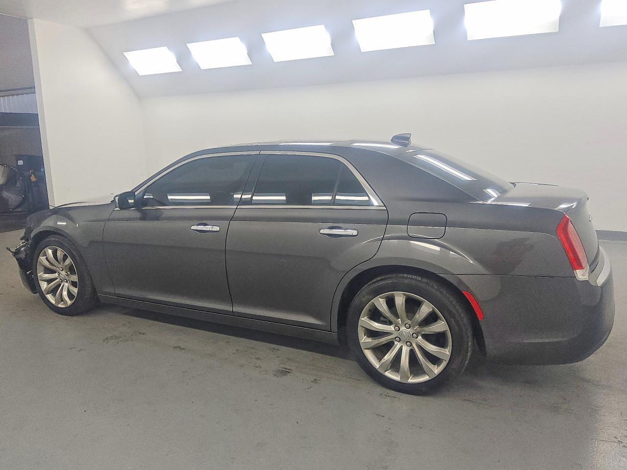 2018 Chrysler 300 Limited