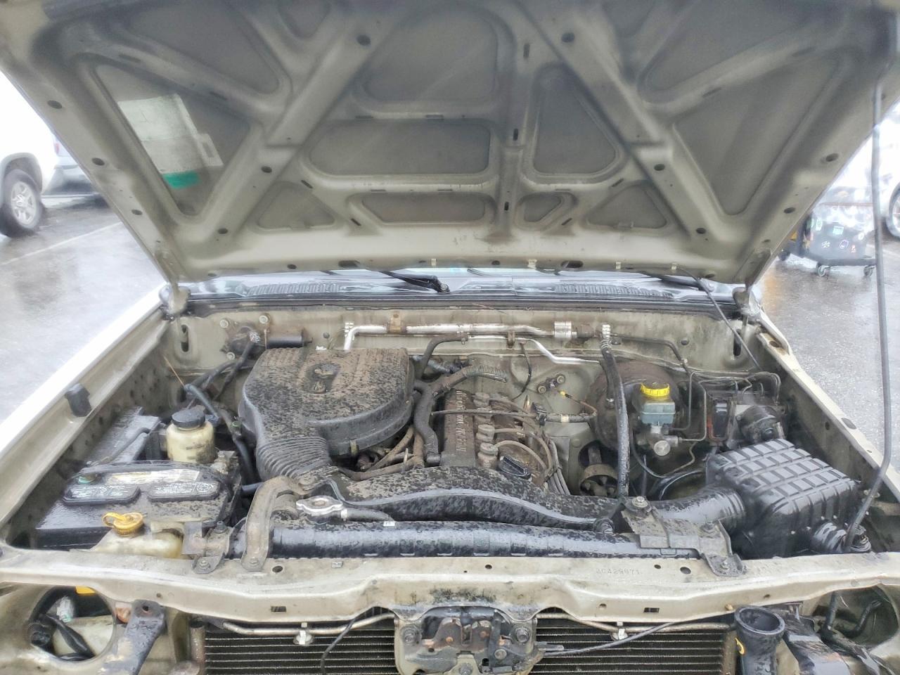 2003 Nissan Frontier King cab xe