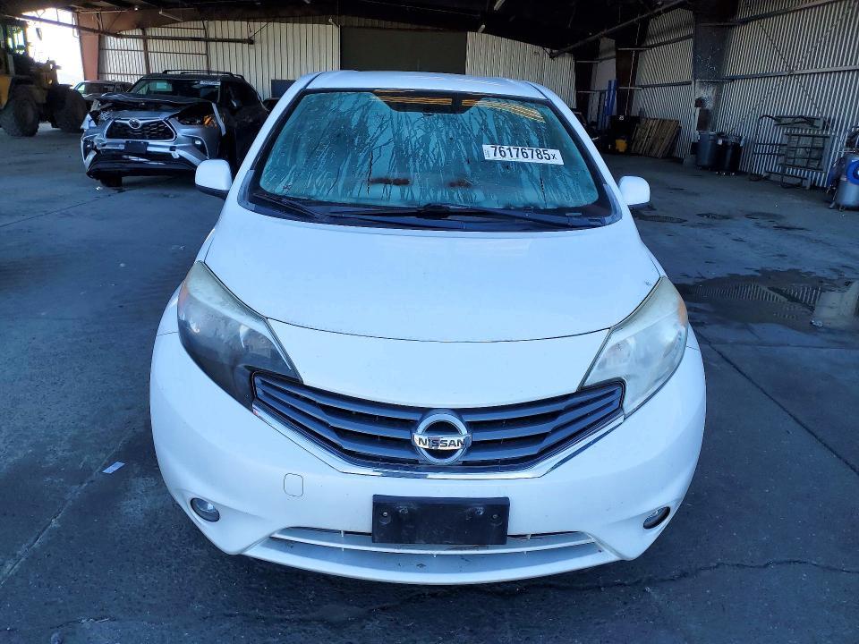 2014 Nissan Versa Note sv