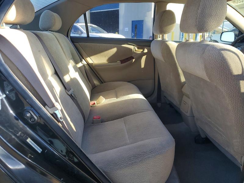 2004 Toyota Corolla ce