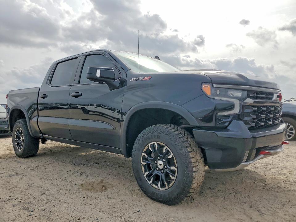 2023 Chevrolet Silverado K1500 ZR2