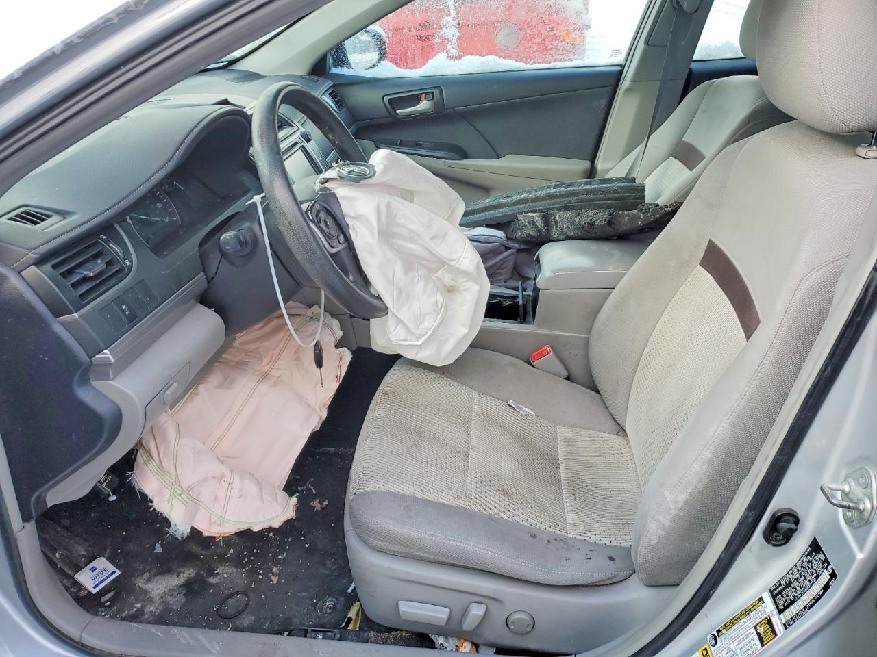 2013 Toyota Camry l