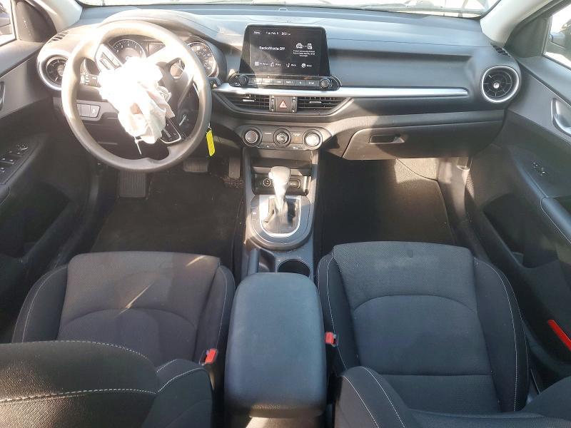 2023 KIA Forte lx