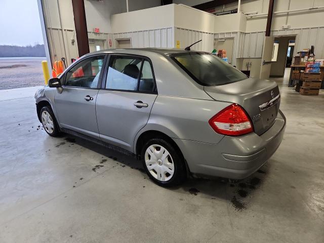 2010 Nissan Versa 1.8 s