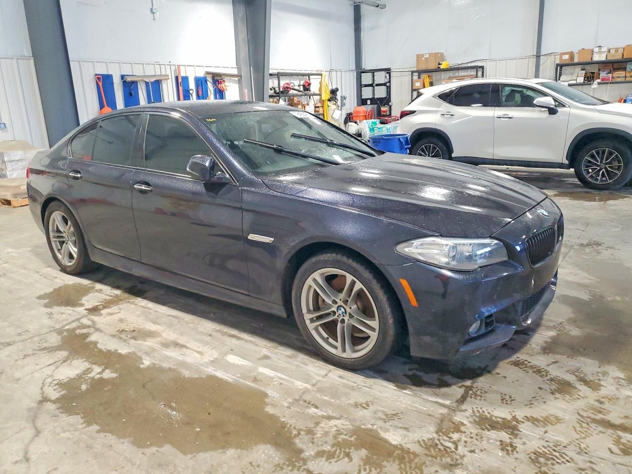 2016 BMW 528 i