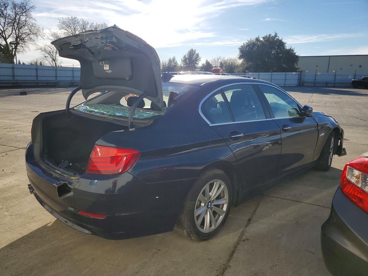 2012 BMW 528 i