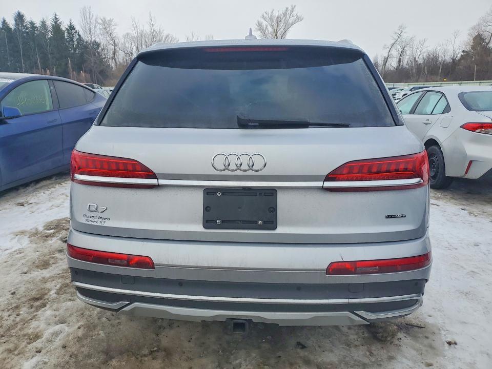 2021 Audi Q7 Premium Plus