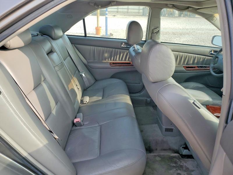 2004 Toyota Camry xle V6