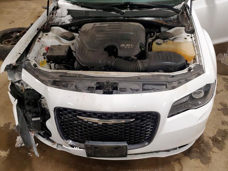 2017 Chrysler 300 s