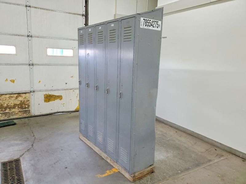 2000 Shop Lockers